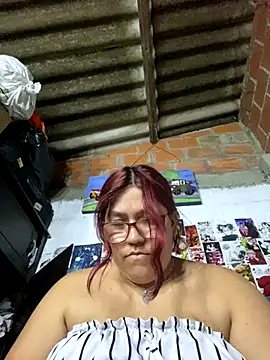 Snapshot of dafne19_ chatting on October 2025 03:36:02 AM dafne19 online show from October 2025 03:36:02 AM