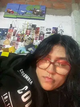 Snapshot of dafne19_ chatting on October 2025 04:35:02 AM dafne19 online show from October 2025 04:35:02 AM