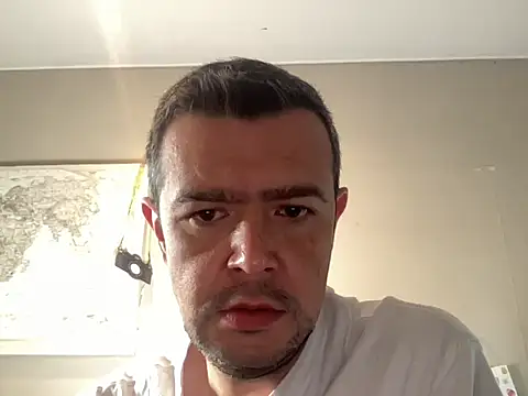 OtterAdonis21 online show from April 2026 12:05:02 PM