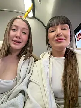 Snapshot of Sophie_Avory chatting on April 2026 04:44:02 PM Sophie Avory online show from April 2026 04:44:02 PM
