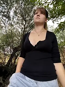 astiSWEET online show from September 2025 08:16:02 AM