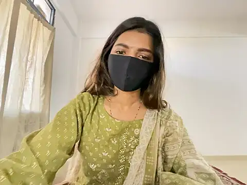 Snapshot of MaYaa__11 chatting on December 2024 03:08:02 AM MaYaa 11 online show from December 2024 03:08:02 AM