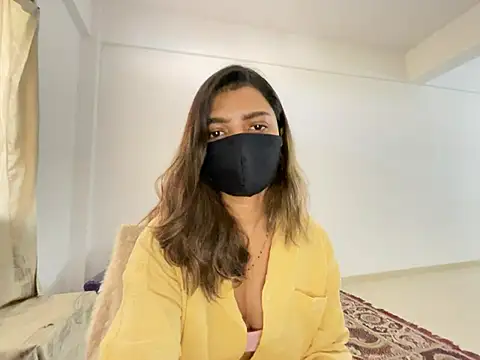 Snapshot of MaYaa__11 chatting on December 2024 04:20:02 AM MaYaa 11 online show from December 2024 04:20:02 AM