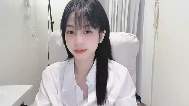 -Hottie online show from March 2025 03:28:02 PM