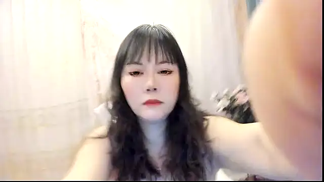 Pennyee online show from January 2026 01:35:02 PM