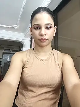 Snapshot of LadyAvalon chatting on September 2025 05:58:02 PM LadyAvalon online show from September 2025 05:58:02 PM