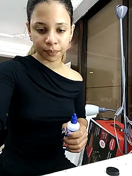 Snapshot of LadyAvalon chatting on November 2025 05:45:02 PM LadyAvalon online show from November 2025 05:45:02 PM