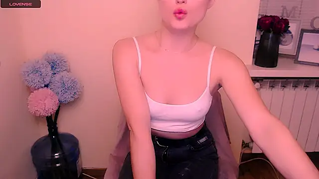 Felliciya online show from March 2025 08:35:01 AM