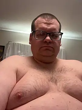 Snapshot of treatbobnicer chatting on November 2025 05:11:01 PM treatbobnicer online show from November 2025 05:11:01 PM