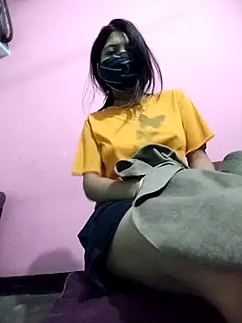 Hotty-Divya online show from November 2025 09:19:02 AM