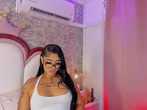 Mia Jansen online show from April 2026 01:42:02 PM