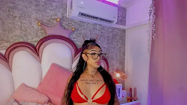 Mia Jansen online show from May 2026 01:51:02 PM