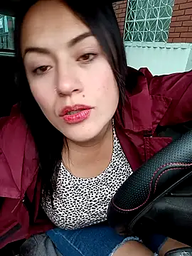 Lesly 10- online show from January 2025 02:02:02 PM