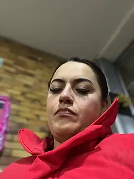 Lesly 10- online show from February 2026 12:30:01 PM