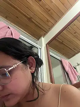 Snapshot of kae_styles chatting on February 2026 12:38:01 AM kae styles online show from February 2026 12:38:01 AM