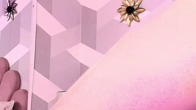 KylieMonnett online show from January 2026 06:24:02 PM