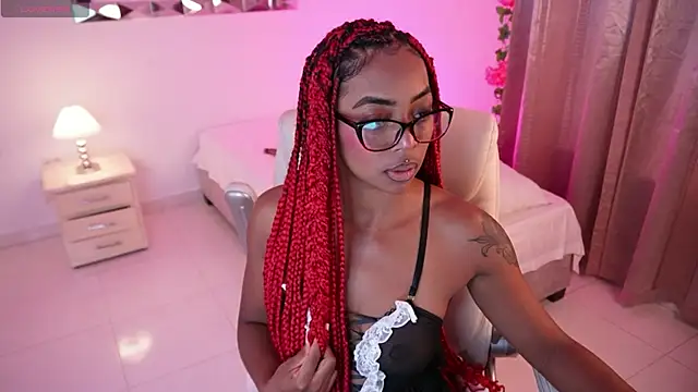 Alondrasparrow2 online show from January 2025 08:36:02 PM