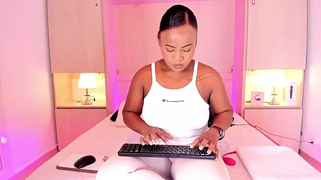 EmilyyStuart online show from February 2025 04:03:01 AM