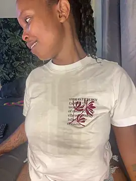 Snapshot of InkLady444 chatting on December 2024 07:10:01 PM InkLady444 online show from December 2024 07:10:01 PM