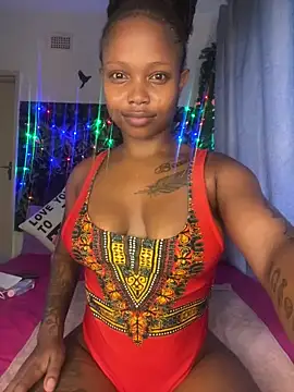 Snapshot of InkLady444 chatting on February 2025 03:51:01 AM InkLady444 online show from February 2025 03:51:01 AM