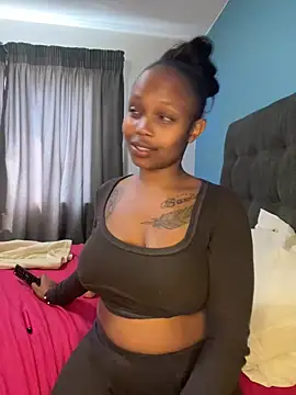 Snapshot of InkLady444 chatting on September 2025 11:21:01 AM InkLady444 online show from September 2025 11:21:01 AM