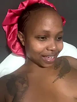 Snapshot of InkLady444 chatting on October 2025 04:19:02 PM InkLady444 online show from October 2025 04:19:02 PM