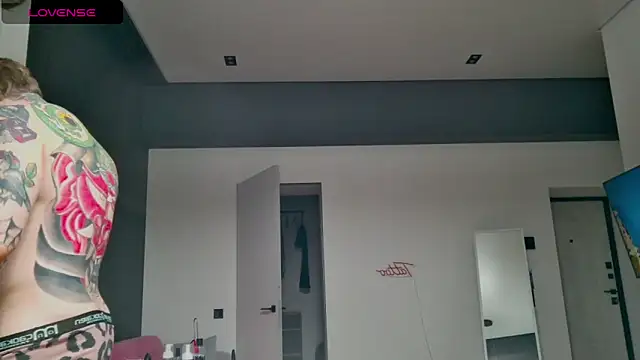 white King9999 online show from October 2025 02:48:02 AM