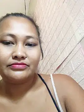 Sweetchuby1995 online show from May 2026 01:43:02 AM