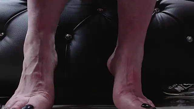 Snapshot of Luciana_Ass chatting on February 2025 08:47:01 PM Luciana Ass online show from February 2025 08:47:01 PM