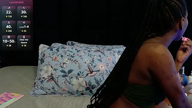 petitelittleebony online show from May 2026 02:52:01 AM