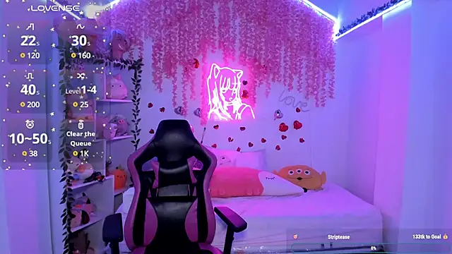 Snapshot of cat_kitty18_ chatting on February 2025 07:46:01 PM cat kitty18 online show from February 2025 07:46:01 PM