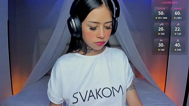 Snapshot of cat_kitty18_ chatting on February 2026 06:39:02 PM cat kitty18 online show from February 2026 06:39:02 PM