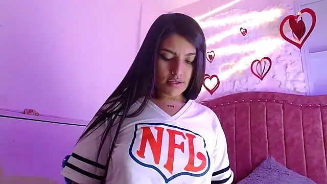 Snapshot of SarahStones chatting on March 2025 02:54:01 AM SarahStones online show from March 2025 02:54:01 AM