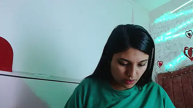 Snapshot of SarahStones chatting on March 2025 10:57:02 AM SarahStones online show from March 2025 10:57:02 AM