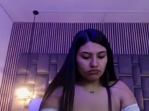 SarahStones online show from July 2026 09:06:02 PM