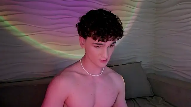 adam 21cm   online show from February 2025 10:54:01 PM