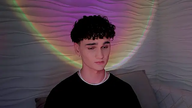 adam 21cm   online show from March 2025 08:00:02 PM