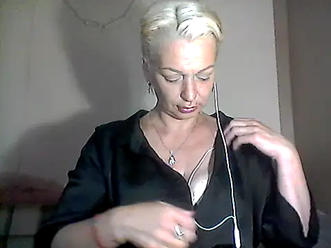 MaryJane441 online show from July 2026 08:11:01 PM