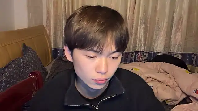 xiaottt1918 online show from January 2025 11:48:01 AM