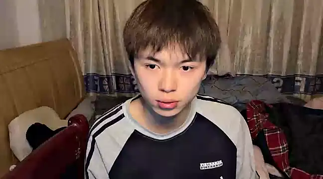 xiaottt1918 online show from January 2025 11:45:02 AM