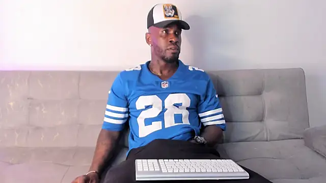 Snapshot of Dvid_Rullers chatting on January 2025 12:06:02 AM Dvid Rullers online show from January 2025 12:06:02 AM