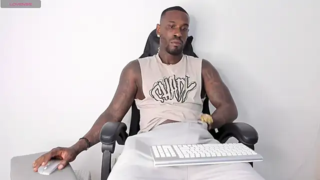 Snapshot of Dvid_Rullers chatting on February 2025 09:31:01 PM Dvid Rullers online show from February 2025 09:31:01 PM