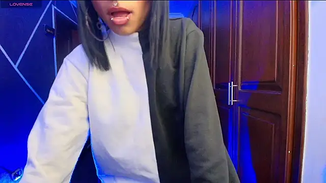 Snapshot of SexyNaf chatting on January 2025 07:11:01 PM SexyNaf online show from January 2025 07:11:01 PM