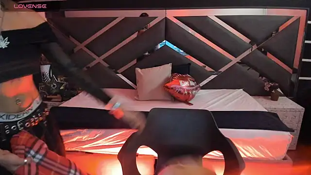 Snapshot of SexyNaf chatting on September 2025 07:17:02 PM SexyNaf online show from September 2025 07:17:02 PM