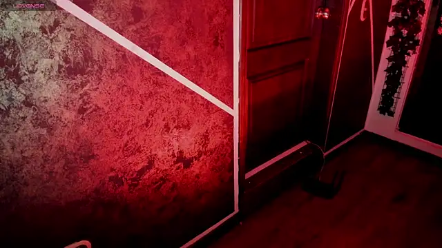 Snapshot of SexyNaf chatting on November 2025 07:25:01 PM SexyNaf online show from November 2025 07:25:01 PM