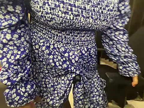 SamairAhh online show from January 2025 05:41:01 PM