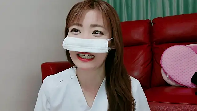 Snapshot of erokangoshi-nene chatting on February 2025 07:06:02 PM erokangoshi-nene online show from February 2025 07:06:02 PM