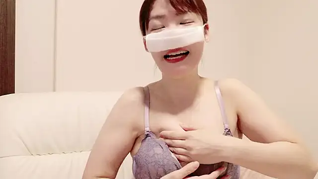 Snapshot of erokangoshi-nene chatting on September 2025 04:08:01 PM erokangoshi-nene online show from September 2025 04:08:01 PM