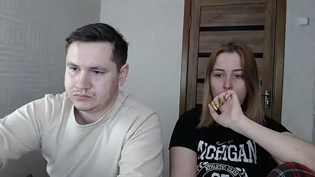 Kristy-Max online show from January 2025 08:42:01 PM