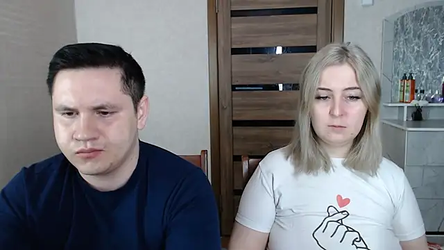 Kristy-Max online show from March 2025 06:12:01 PM